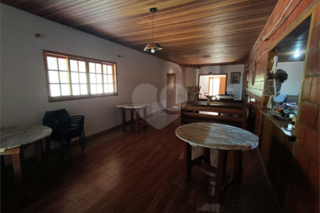 Casa para alugar com 3 suítes em Jardim Rene, São Roque, SP