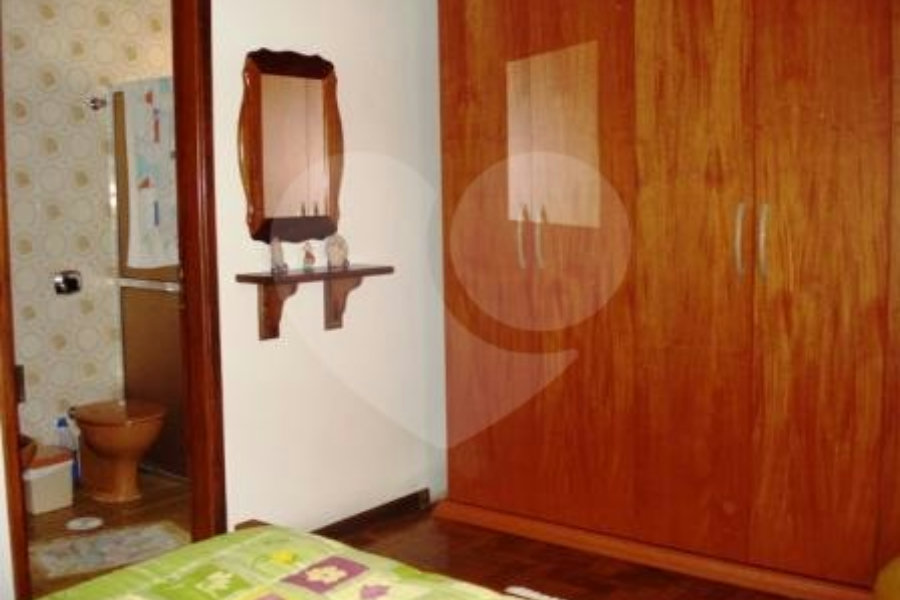 Sobrado à venda com 3 quartos, sendo 1 suíte, em Vila Nova Mazzei, São Paulo, SP