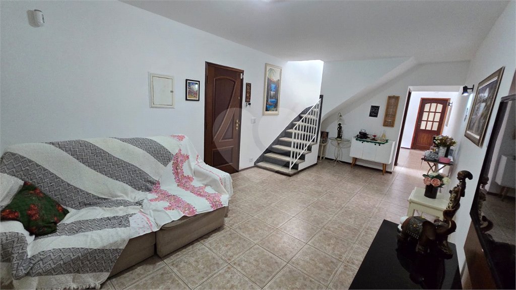 Casa à venda com 3 quartos, sendo 1 suíte, em Vila Maria Eugenia, São Paulo, SP