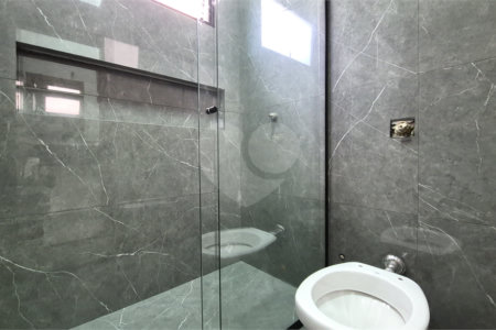 Casa à venda com 3 quartos, sendo 1 suíte, em Parque dos Lagos, Ribeirão Preto, SP