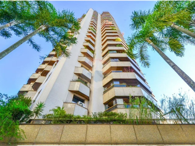 Apartamento à venda com 4 suítes em Morumbi, São Paulo, SP