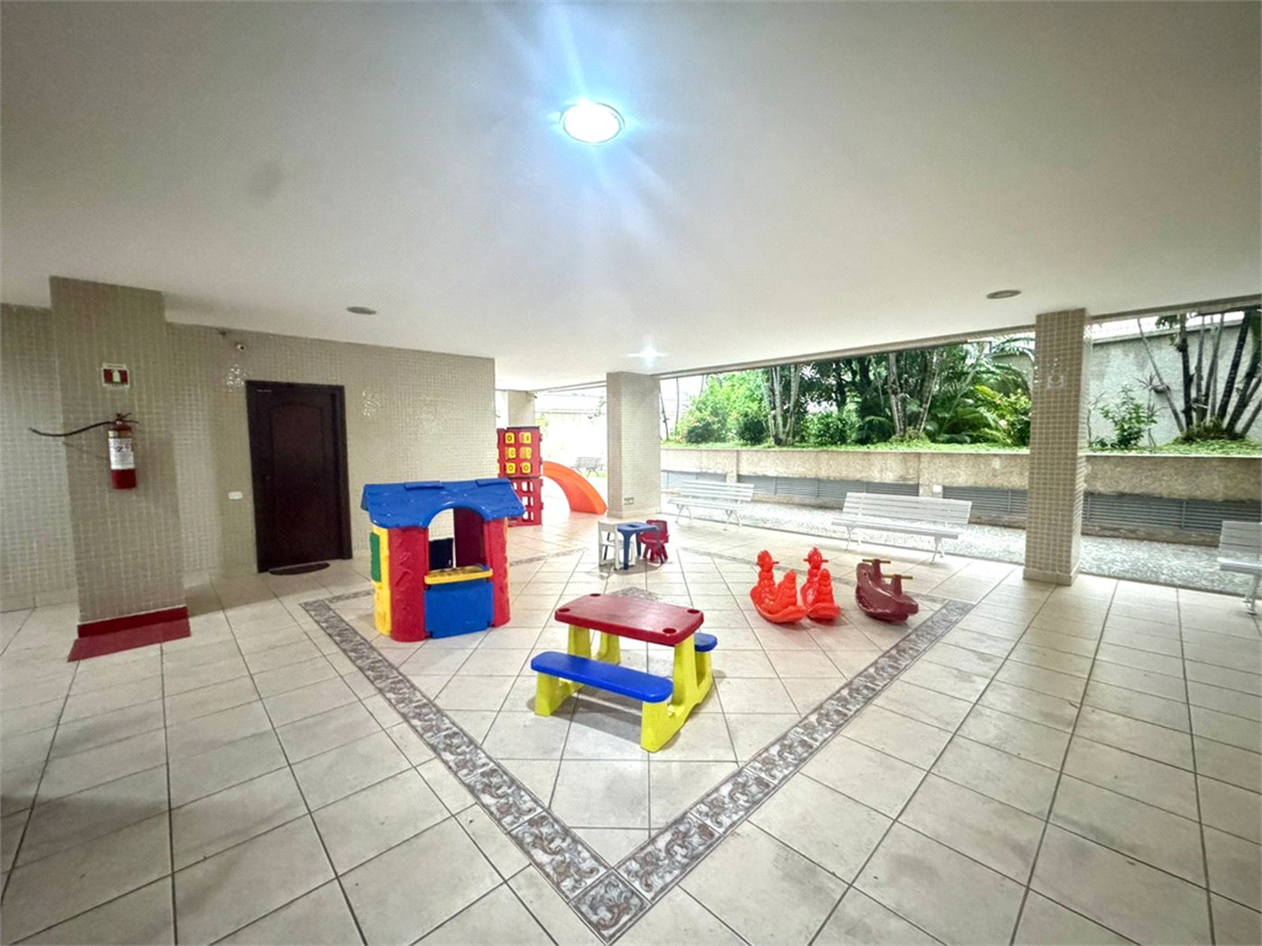 Apartamento à venda com 3 quartos, sendo 1 suíte, em Tijuca, Rio de Janeiro, RJ