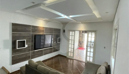 Sobrado à venda com 3 quartos, sendo 1 suíte,  em Jardim Cambuci, Mogi das Cruzes, SP