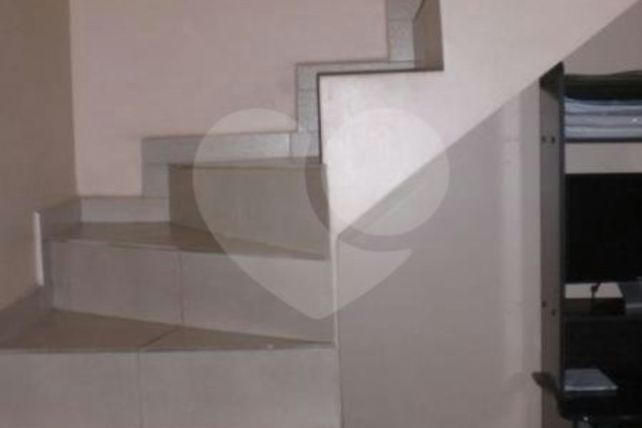 Sobrado à venda com 3 quartos, sendo 1 suíte, em Jardim Peri, São Paulo, SP