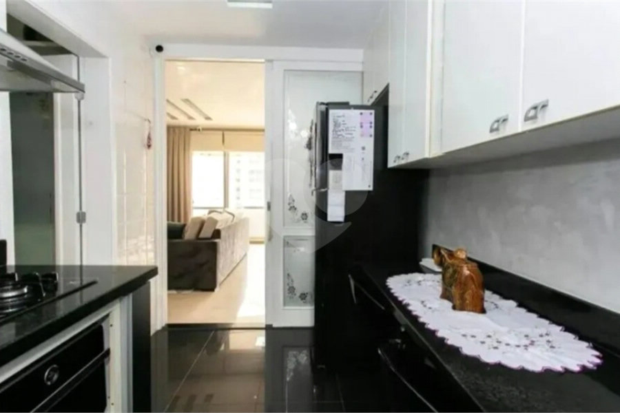 Apartamento à venda com 3 quartos, sendo 1 suíte, em Tatuapé, São Paulo, SP