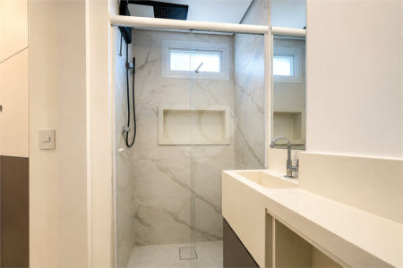 Apartamento à venda com 5 suítes em Parque Enseada, Guarujá, SP