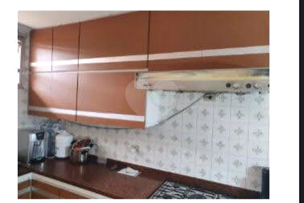 Sobrado à venda com 4 quartos, sendo 3 suítes,  em Jardim Petrópolis, São Paulo, SP