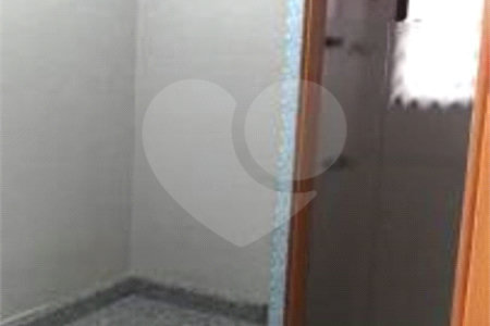 Apartamento à venda com 3 quartos, sendo 1 suíte, em Santo Amaro, São Paulo, SP