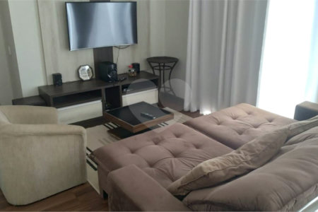Casa à venda com 3 suítes no condomínio Damha III, São Carlos - SP