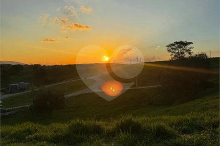 Terreno à venda no condomínio Terra Caxambu, Jundiaí - SP