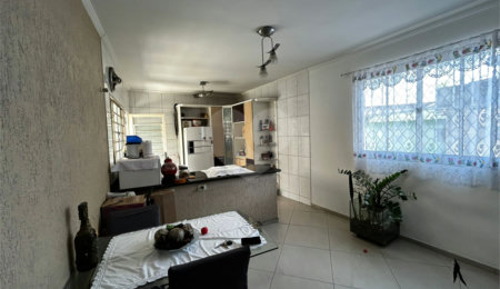 Casa à venda com 4 quartos, sendo 2 suítes,  em Vila Buenos Aires, São Paulo, SP