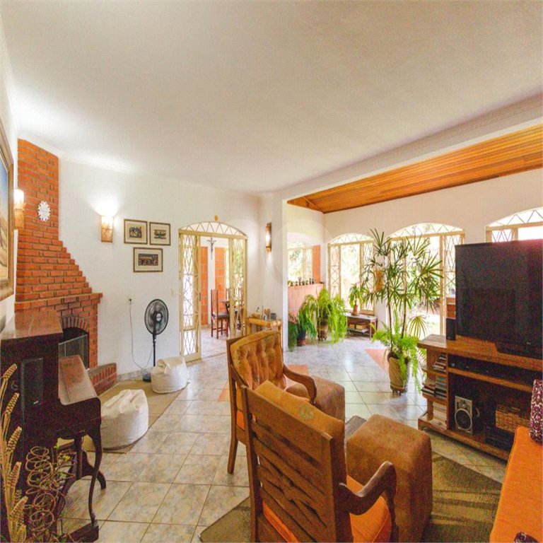 Chácara à venda com 3 quartos, sendo 1 suíte, em Colinas do Mosteiro de Itaici, Indaiatuba, SP