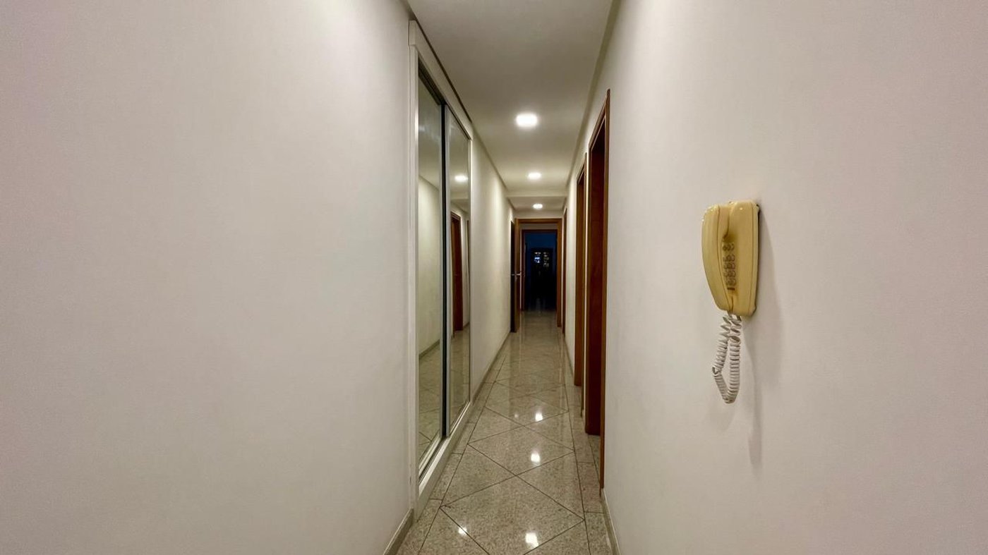 Apartamento com 4 dormitórios à venda, 217 m² por R$ 2.700.000,00 - Gonzaga - Santos/SP