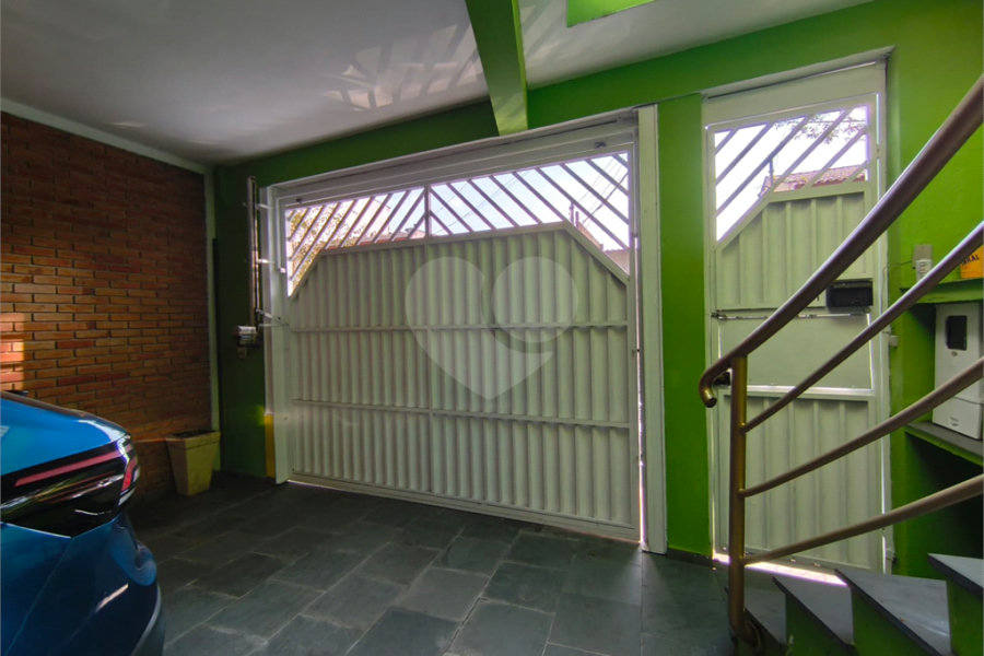 Sobrado à venda com 3 quartos, sendo 1 suíte, em Vila Albertina, São Paulo, SP