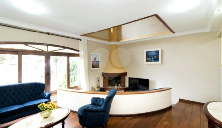 Casa à venda com 3 suítes em Vila Pereira Barreto, São Paulo, SP