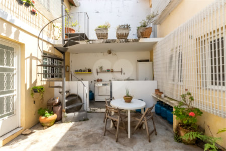 Sobrado à venda com 4 quartos, sendo 2 suítes, em Brooklin, São Paulo, SP