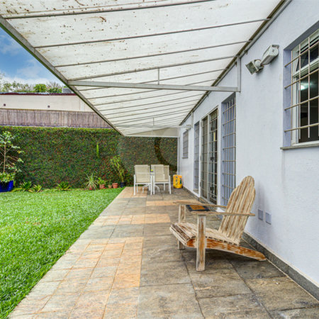 Casa de Vila à venda com 3 quartos, sendo 1 suíte,  em Granja Julieta, São Paulo, SP