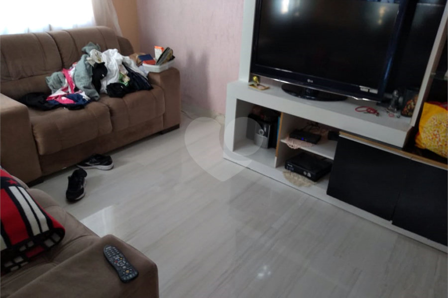 Casa à venda com 3 quartos, sendo 1 suíte, em Vila Nova Cachoeirinha, São Paulo, SP