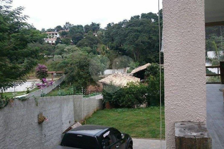 Casa à venda com 3 quartos, sendo 2 suítes, em Jardim Mairiporã, Mairiporã, SP