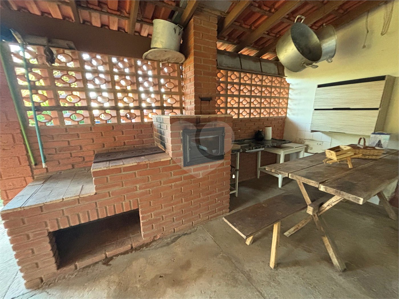 Sítio à venda com 3 quartos, sendo 1 suíte,  em Canta Galo, Itapetininga, SP
