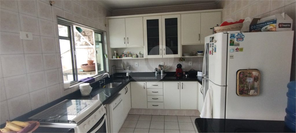 Casa à venda com 4 quartos, sendo 1 suíte, em Jardim Guadalajara, Sorocaba, SP