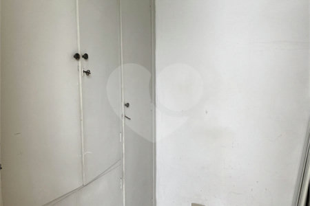 Apartamento à venda com 3 quartos, sendo 1 suíte, em Brooklin Paulista, São Paulo, SP