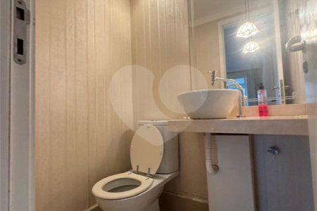 Apartamento à venda com 3 suítes em Santa Teresinha, São Paulo, SP