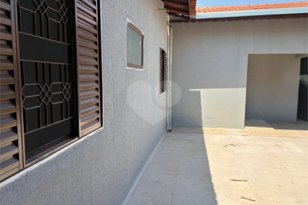 Sobrado à venda com 3 quartos, sendo 1 suíte,  em Bosque, Vinhedo, SP