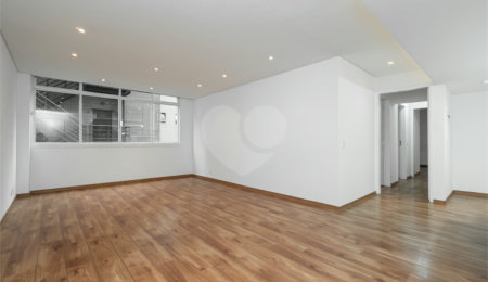 Apartamento à venda ou para alugar com 3 quartos, sendo 1 suíte,  em Itaim Bibi, São Paulo, SP