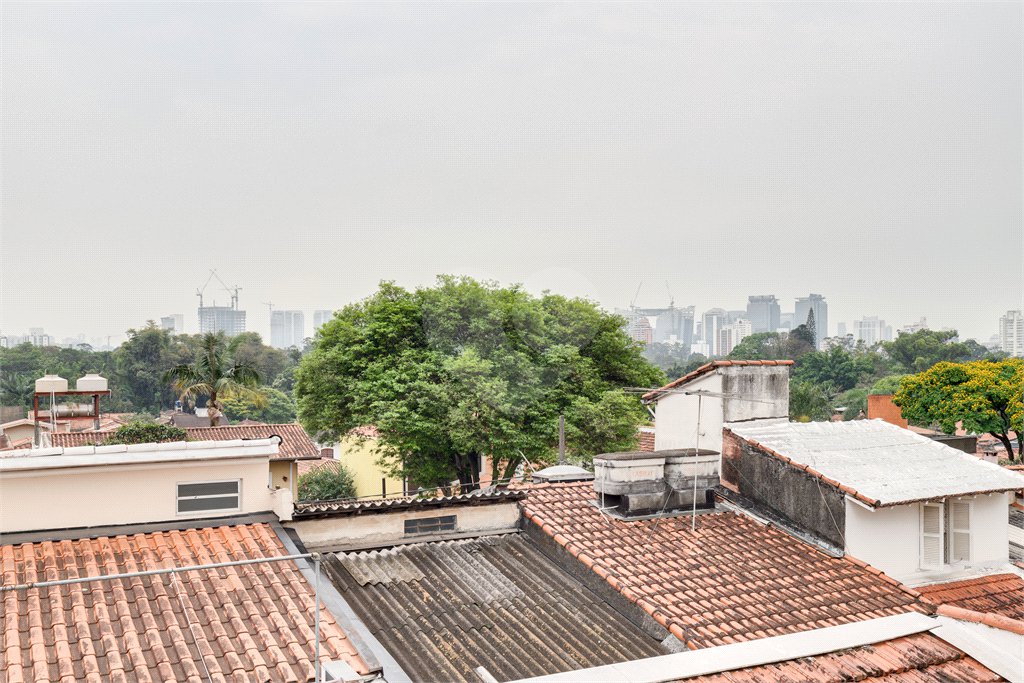 Casa de Vila à venda com 2 quartos, sendo 1 suíte, em Jardim Hípico, São Paulo, SP