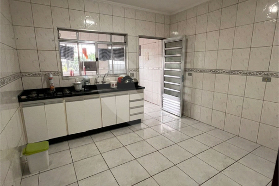 Casa Térrea à venda com 3 quartos em Jaraguá, São Paulo, SP