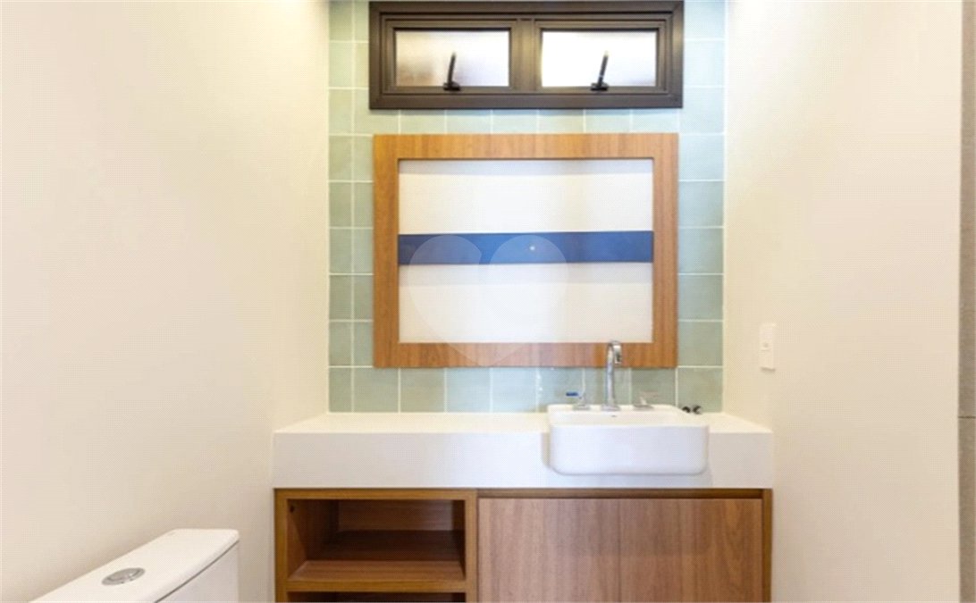 Apartamento à venda com 2 quartos, sendo 1 suíte, em Vila Olímpia, São Paulo, SP