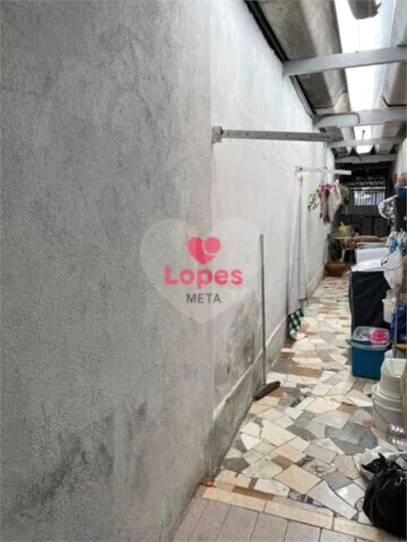 Casa à venda com 3 quartos, sendo 2 suítes, em Conjunto Residencial Trinta e Um de Março, São José dos Campos, SP