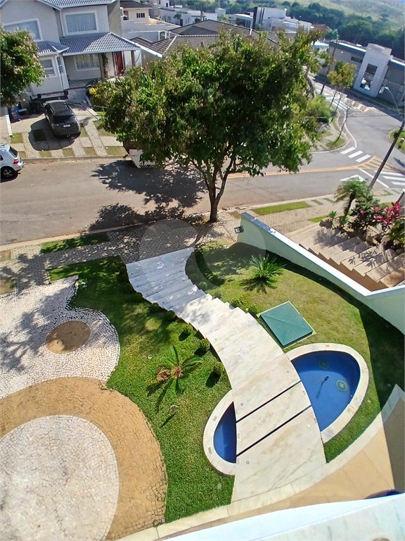 Casa à venda com 3 suítes no condomínio Figueira Garden, Atibaia - SP