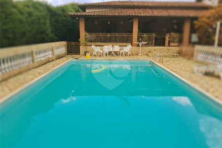 Casa à venda com 3 quartos, sendo 1 suíte, no condomínio Acmti - Colinas do Mosteiro, Terras de Itaici e Recanto dos Pássaros, Indaiatuba - SP