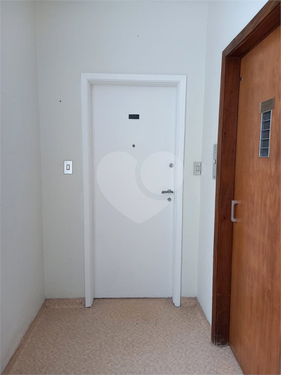 Apartamento à venda com 3 quartos, sendo 1 suíte, em Pinheiros, São Paulo, SP
