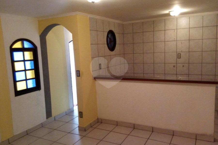 Sobrado à venda com 4 quartos em Jardim Ana Maria, Santo André, SP