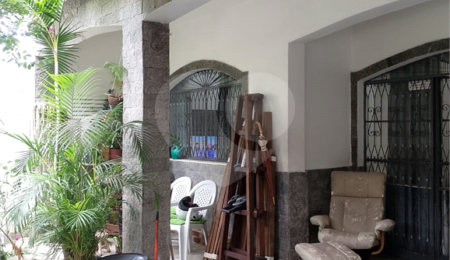 Casa à venda com 3 quartos, sendo 1 suíte,  em Campo Grande, Rio de Janeiro, RJ
