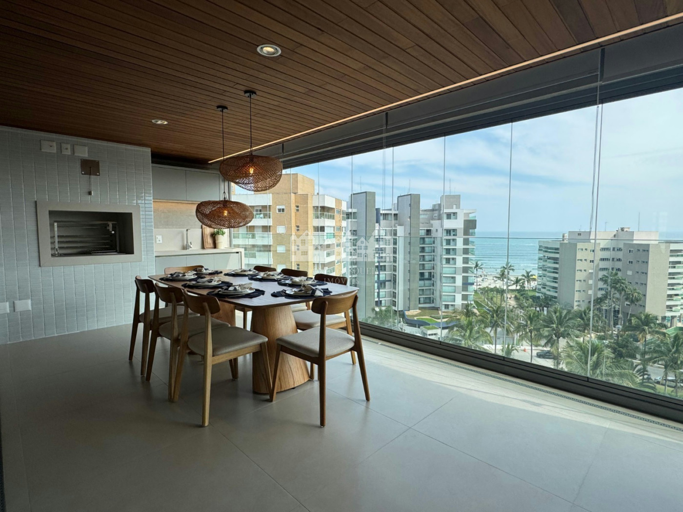 Apartamento à venda com 3 suítes em Riviera, Bertioga, SP
