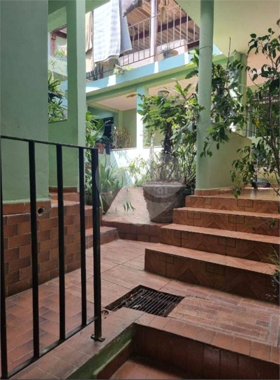 Casa de Vila à venda com 3 quartos em Jardim São Roque, São Paulo, SP