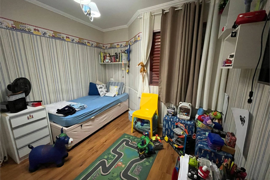 Casa à venda com 2 quartos no condomínio Cond Vitória, São Paulo - SP