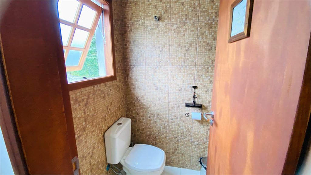 Casa à venda com 3 suítes em Dos Finco, São Bernardo do Campo, SP