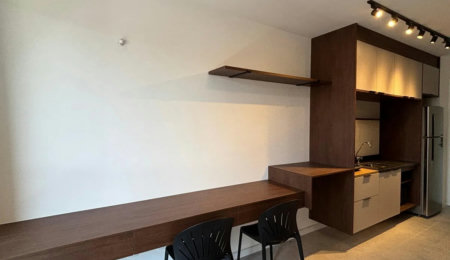 Studio novo e mobiliado para locação 26m² em Pinheiros – próximo ao metrô Faria Lima!