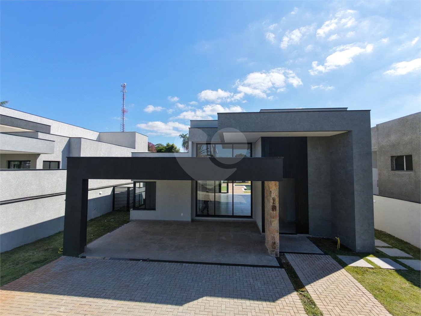 Casa à venda com 4 suítes no condomínio Saint Patrick, Sorocaba - SP