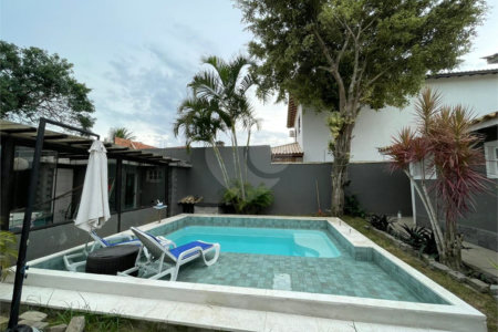 Casa à venda com 3 quartos, sendo 1 suíte,  em São José, Armação dos Búzios, RJ