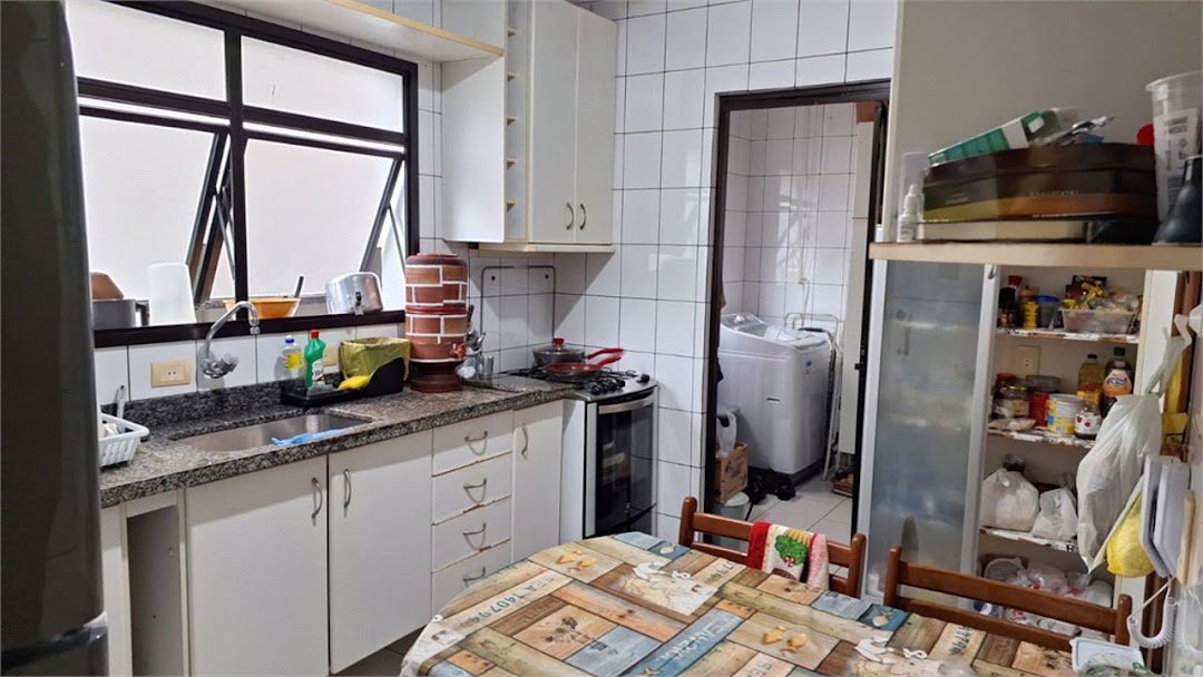 Apartamento com 2 dormitórios à venda, 82 m² por R$ 600.000,00 - Pompéia - Santos/SP