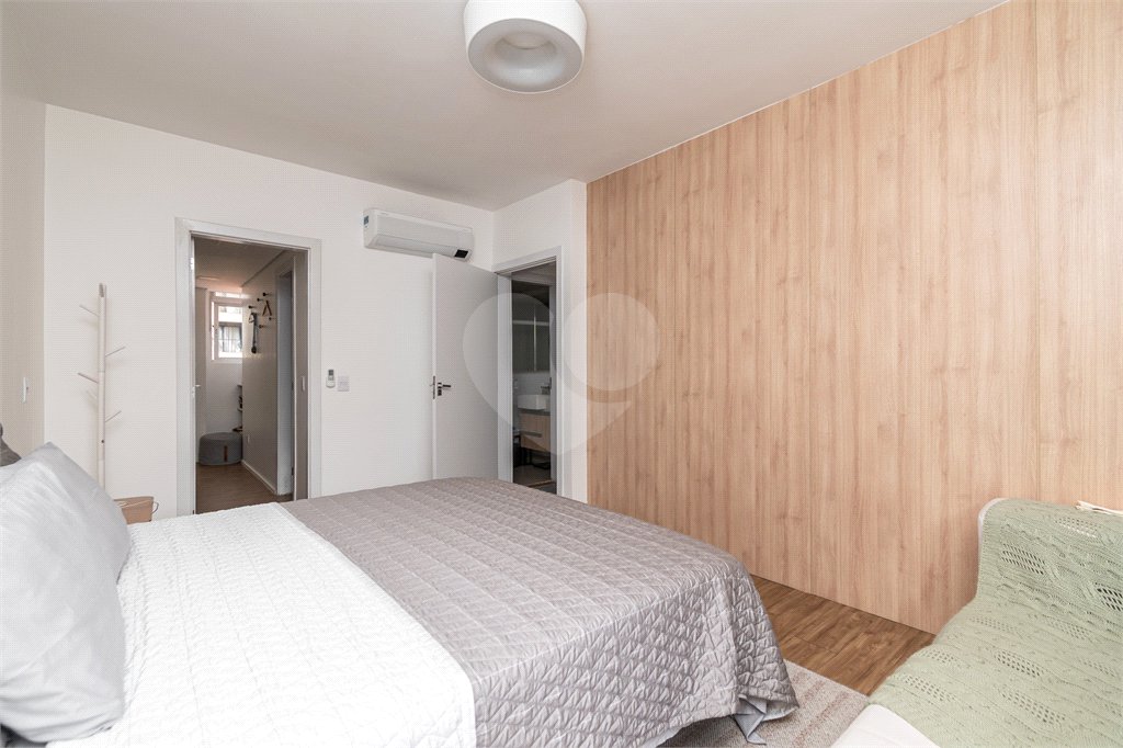 Apartamento à venda com 2 quartos, sendo 1 suíte,  em Pinheiros, São Paulo, SP