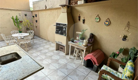 Sobrado à venda com 4 quartos, sendo 2 suítes,  em Nova Cerejeira, Atibaia, SP