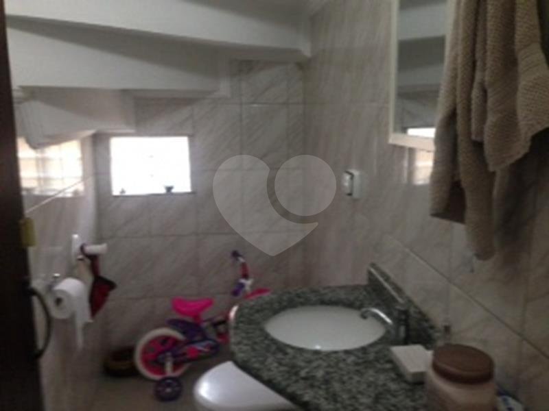Sobrado à venda com 3 quartos, sendo 1 suíte, em Jardim Monte Kemel, São Paulo, SP