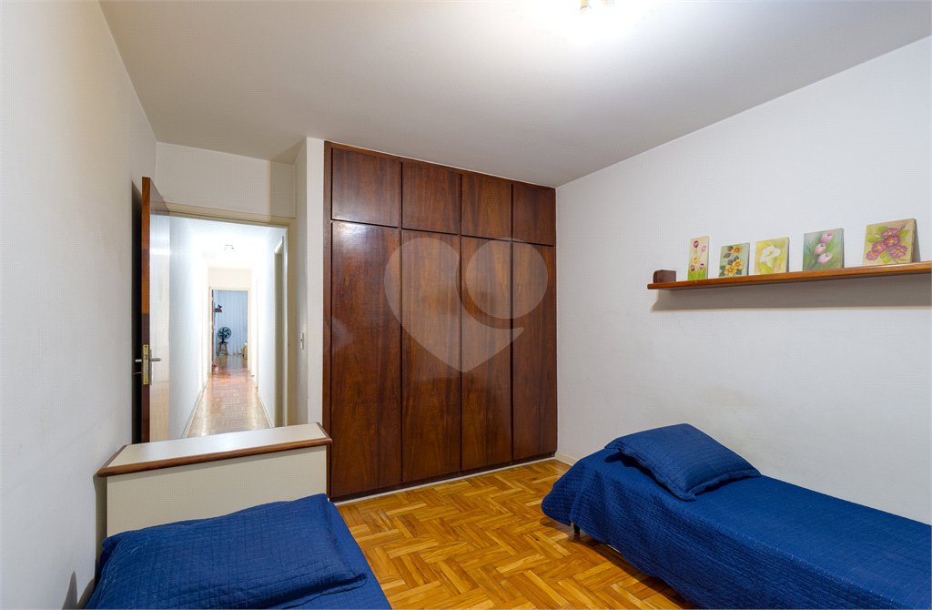 Casa à venda com 3 quartos, sendo 1 suíte,  em Campo Belo, São Paulo, SP